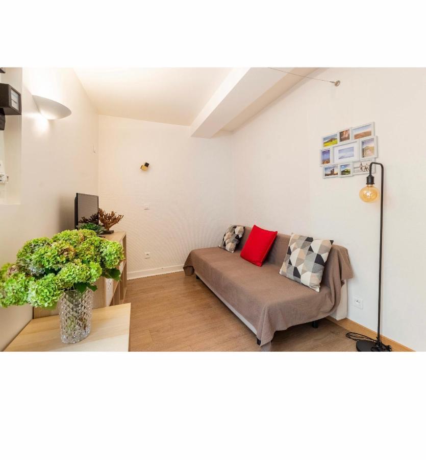 Location F1 Neuf Centre Historique Riom Apartment Ngoại thất bức ảnh